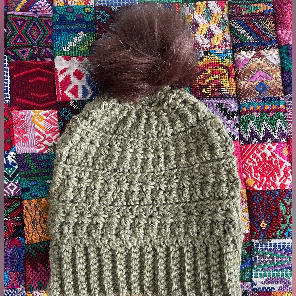 Handmade crochet hat // beanie with Pom-pom